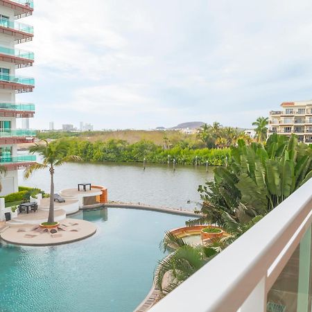 Condominio Con Una Bonita Vista Del Puerto Deportivo De G P S Rentas 마사틀란 외부 사진